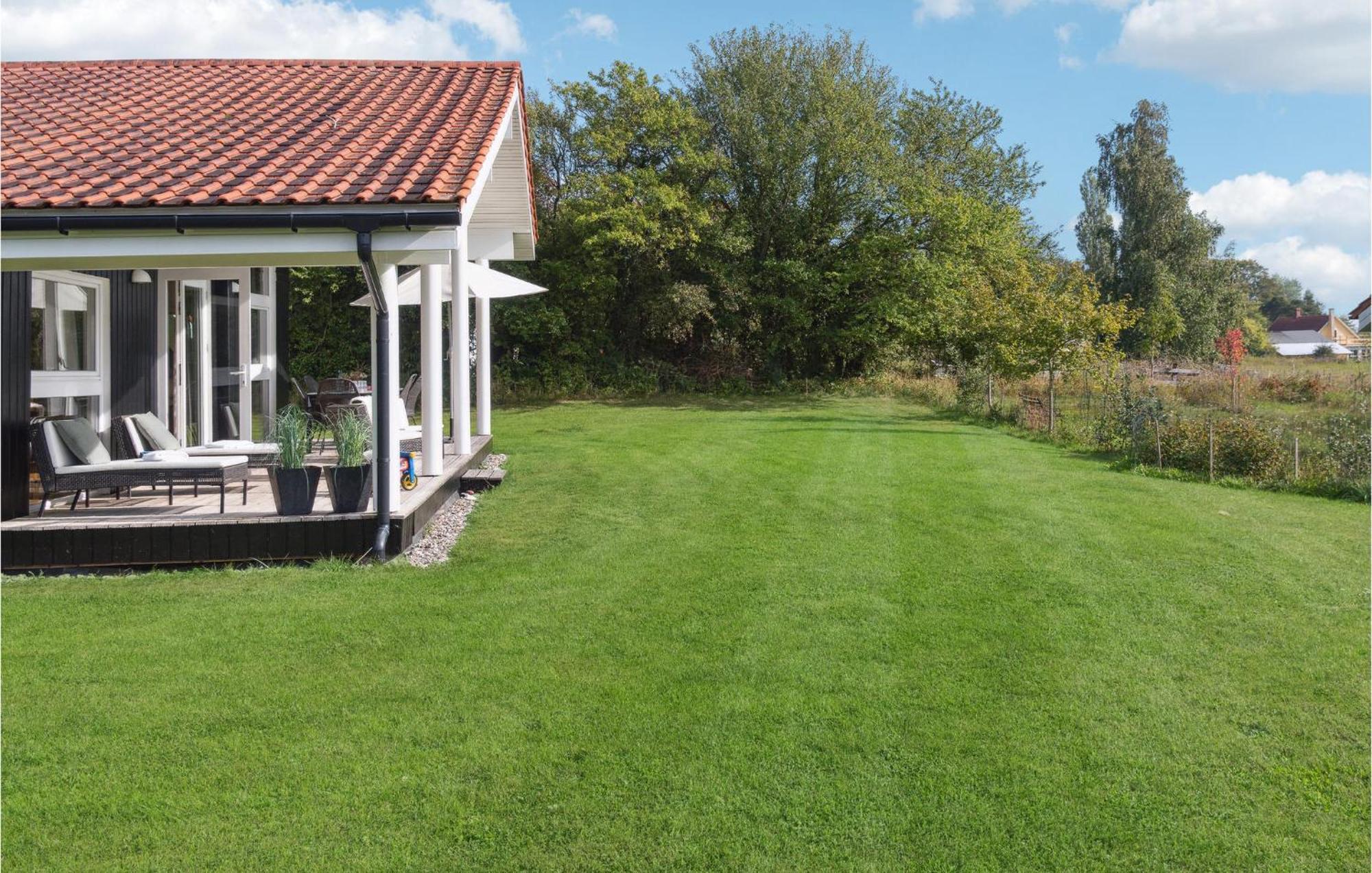 Amazing Home In Askeby With Sauna Exteriör bild